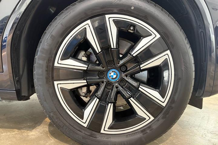 undefined BMW iX3 fra 2023