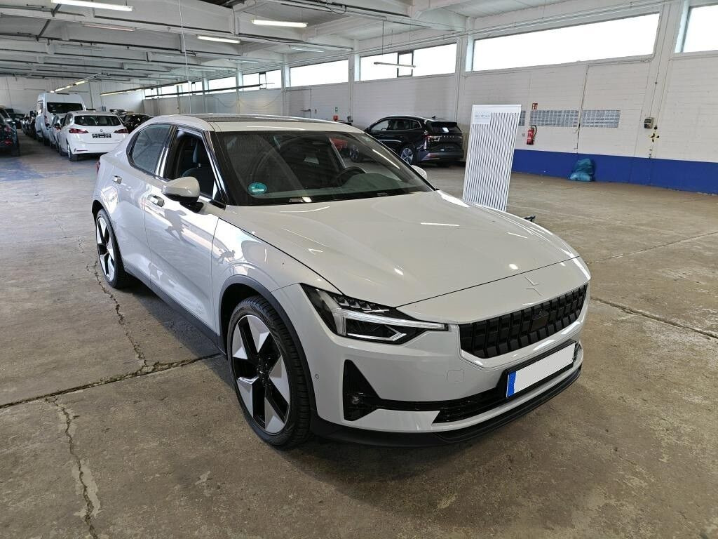 Grå Polestar 2 fra 2023