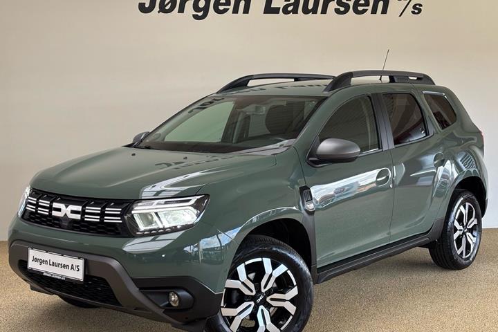 Grøn Dacia Duster fra 2023