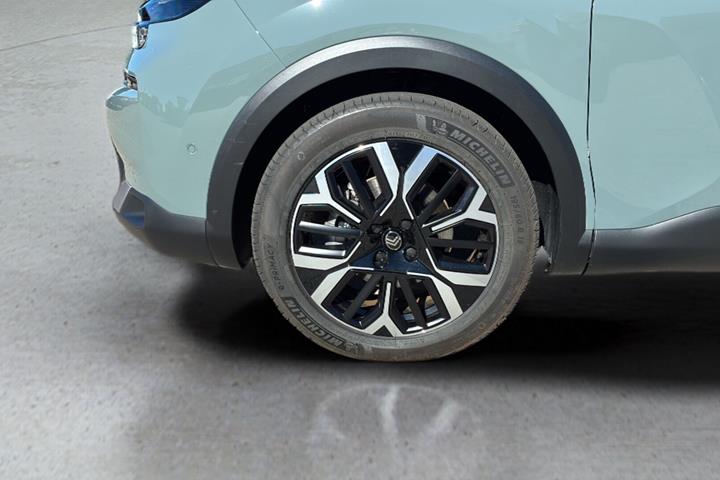 Grøn Citroën ë-C4 fra 2026