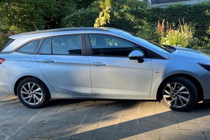 undefined Opel Astra fra 2020
