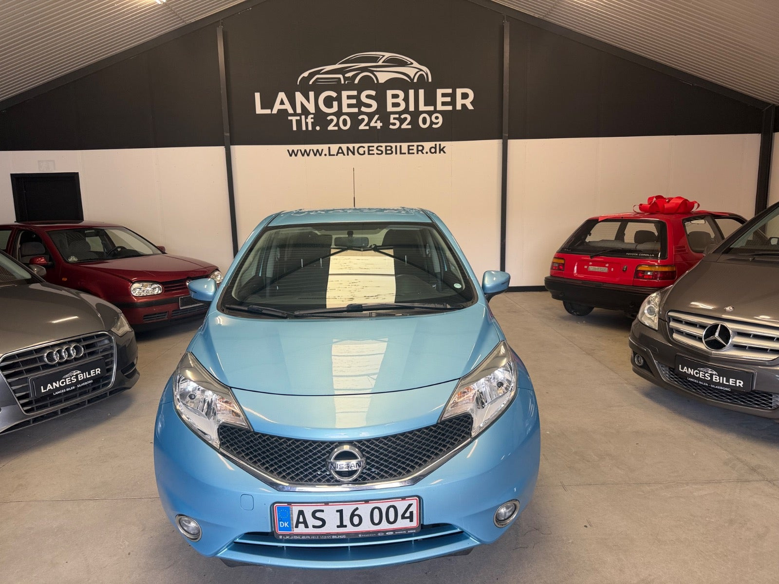 Blå Nissan Note fra 2014