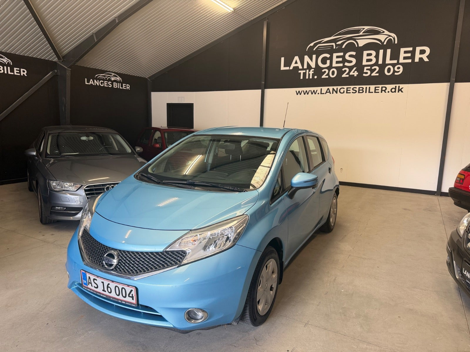 Blå Nissan Note fra 2014