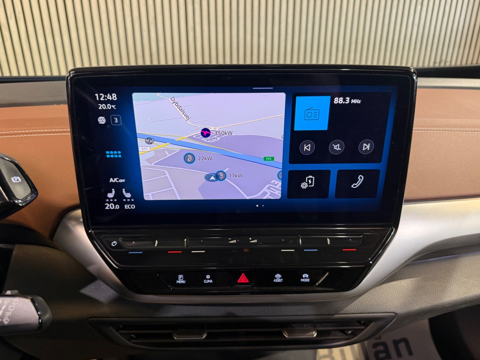 Grå VW ID.4 fra 2021