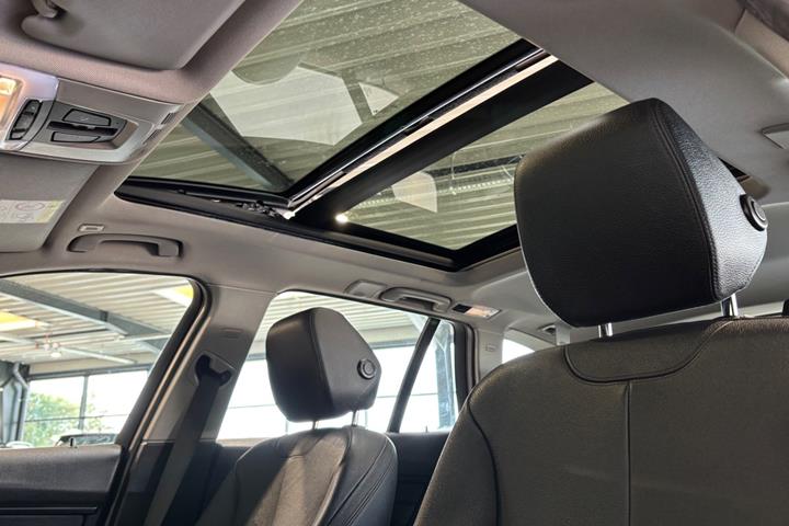 undefined BMW 320d fra 2015