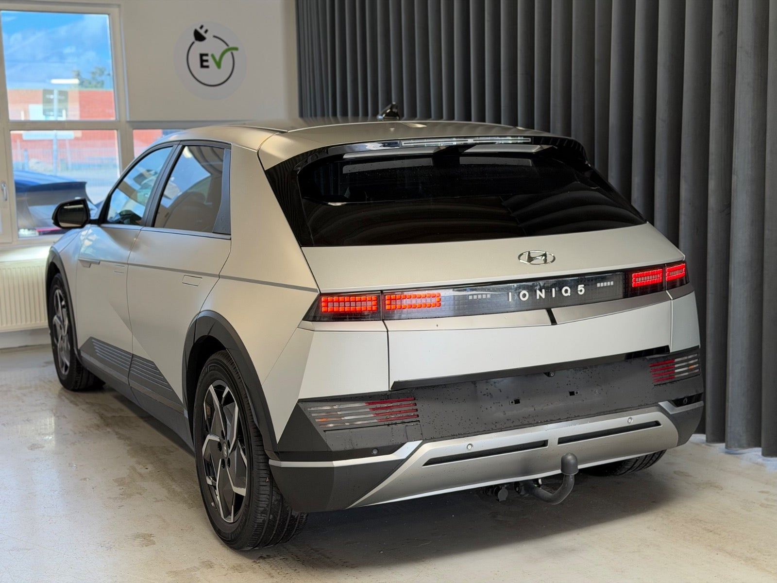 Sølv Hyundai Ioniq 5 fra 2022