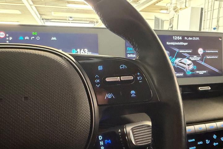 Sølv Hyundai Ioniq 5 fra 2022