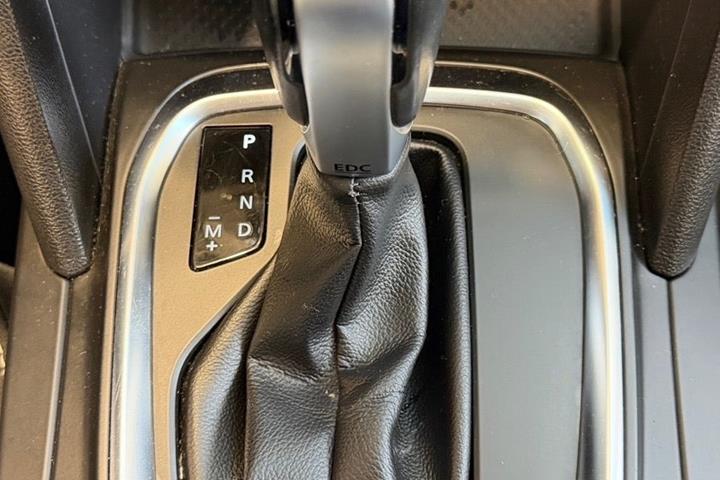 Sort Renault Megane IV fra 2018