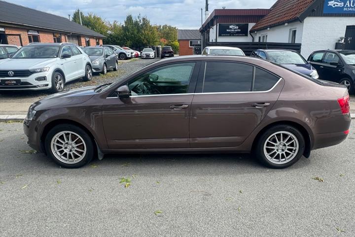 undefined Skoda Octavia fra 2017