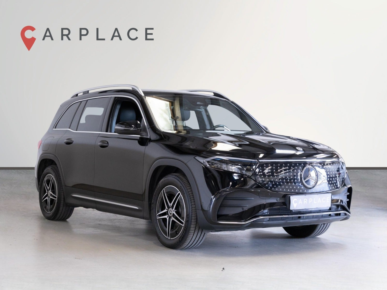 Sort Mercedes EQB250+ fra 2024