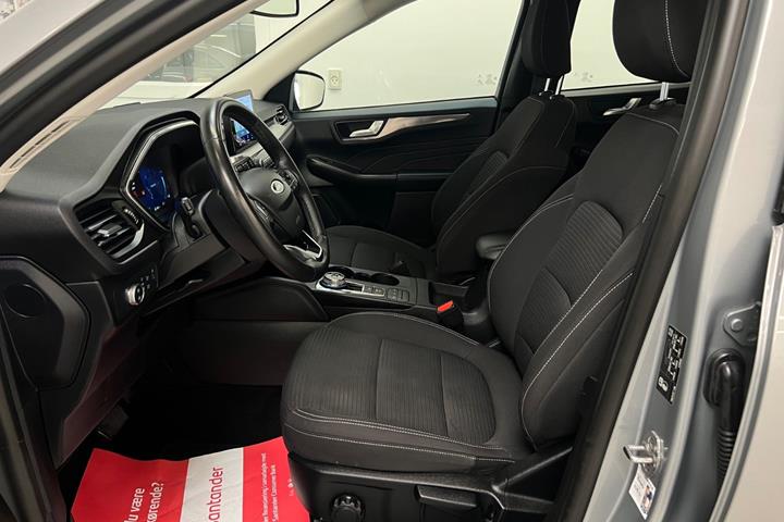 undefined Ford Kuga fra 2022