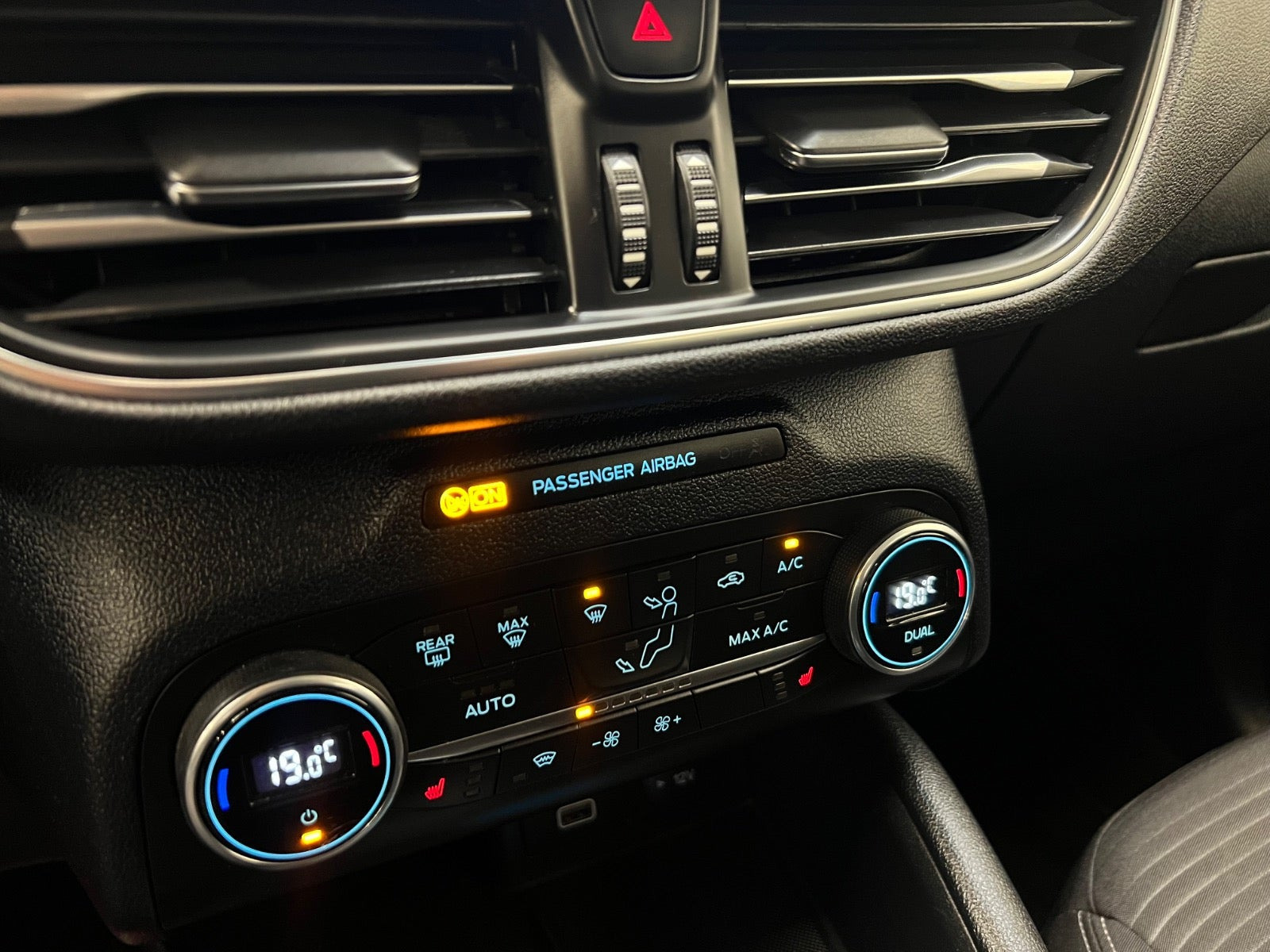 undefined Ford Kuga fra 2022