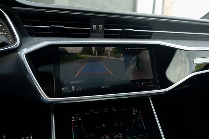 Sort Audi RS6 fra 2023