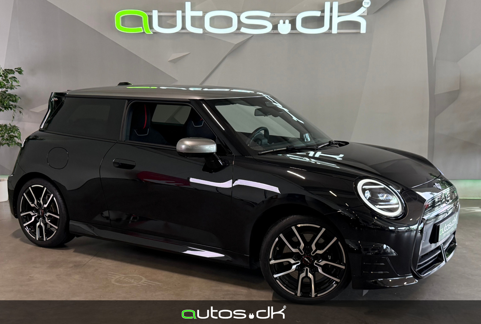 Mini Cooper SE JCW Trim XL