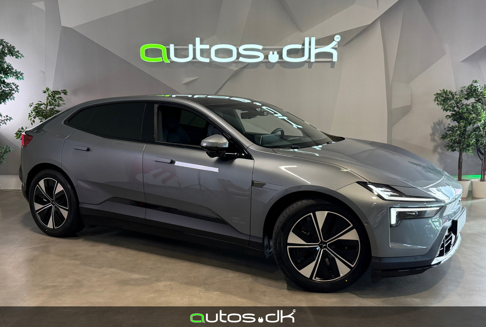 Polestar 4 Coupé AWD
