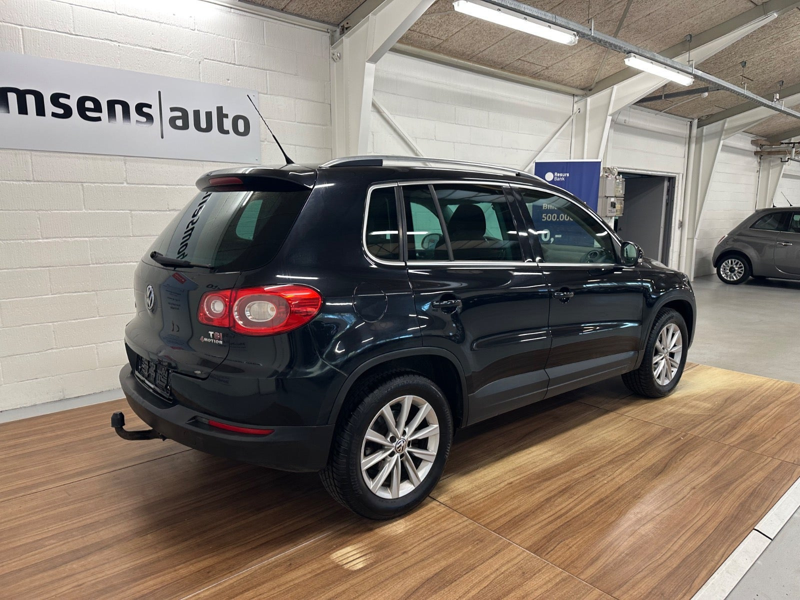 Sort VW Tiguan fra 2008