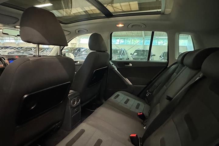 Sort VW Tiguan fra 2008