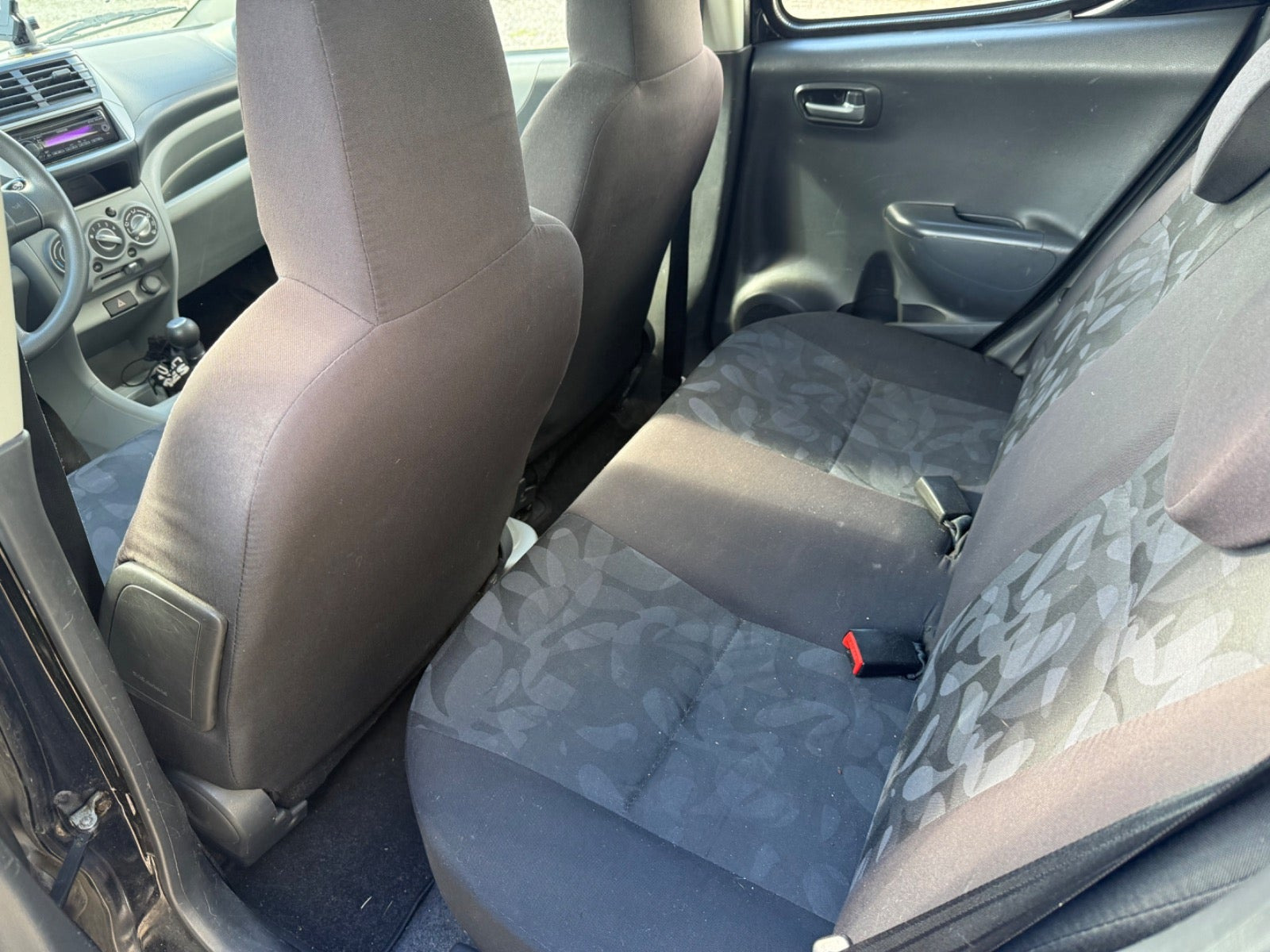 Sort Suzuki Alto fra 2011