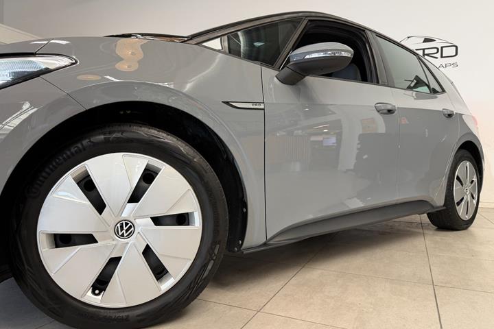 Grå VW ID.3 fra 2023