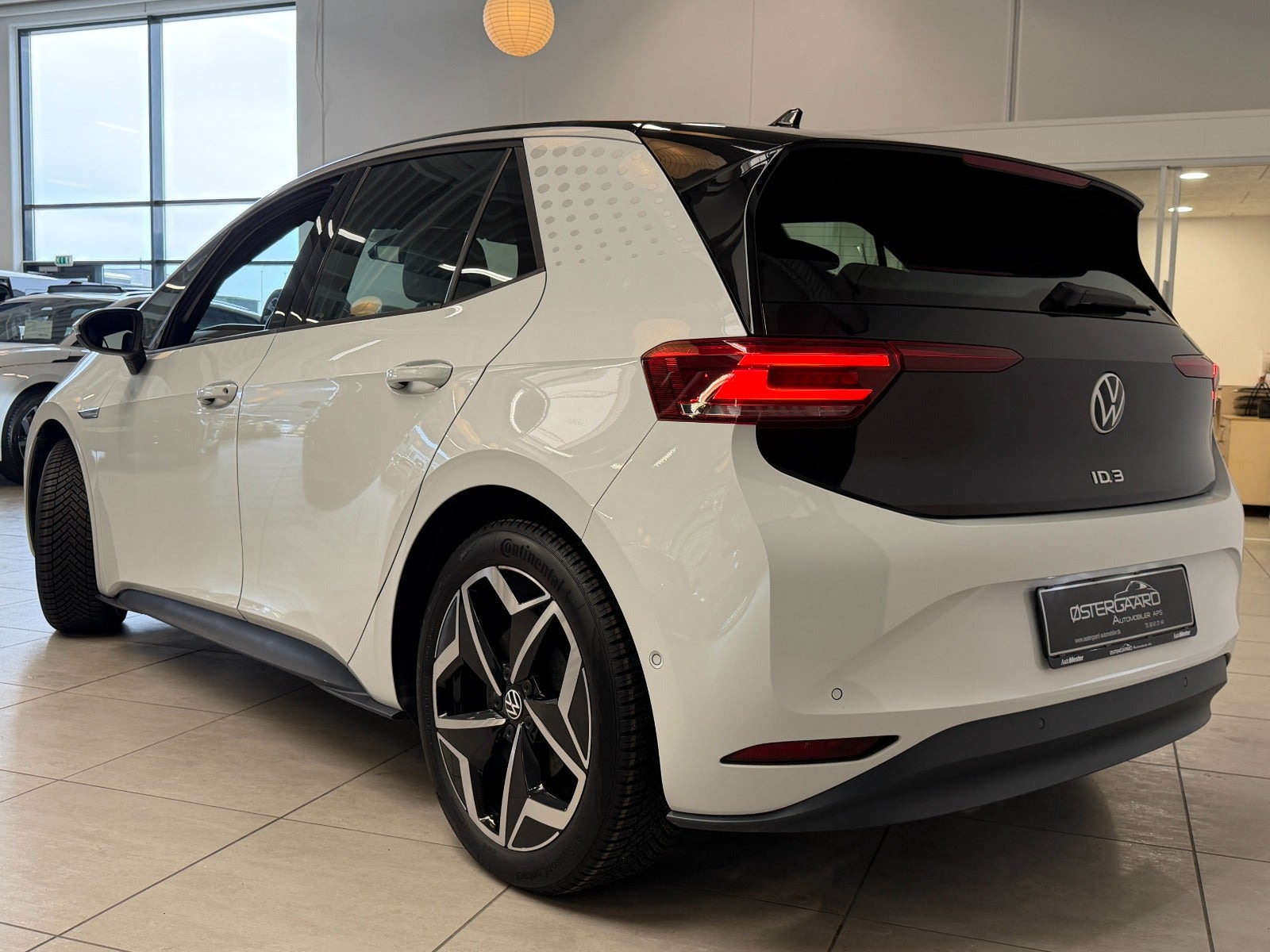 Hvid VW ID.3 fra 2023