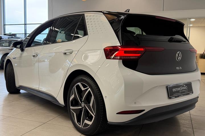 Hvid VW ID.3 fra 2023