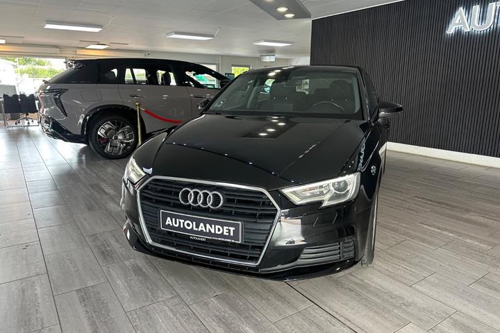Sort Audi A3 fra 2018