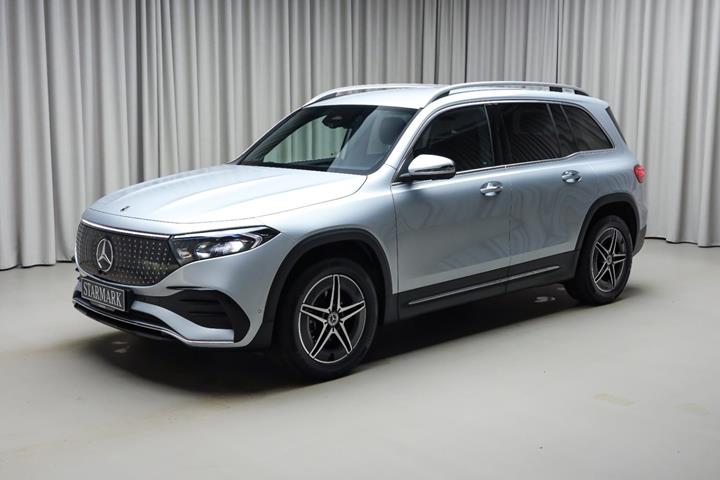 Sølv Mercedes EQB250+ fra 2026