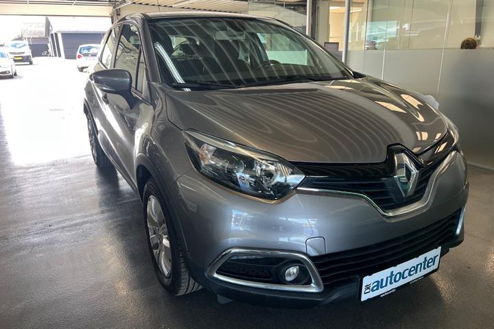 Grå Renault Captur fra 2013