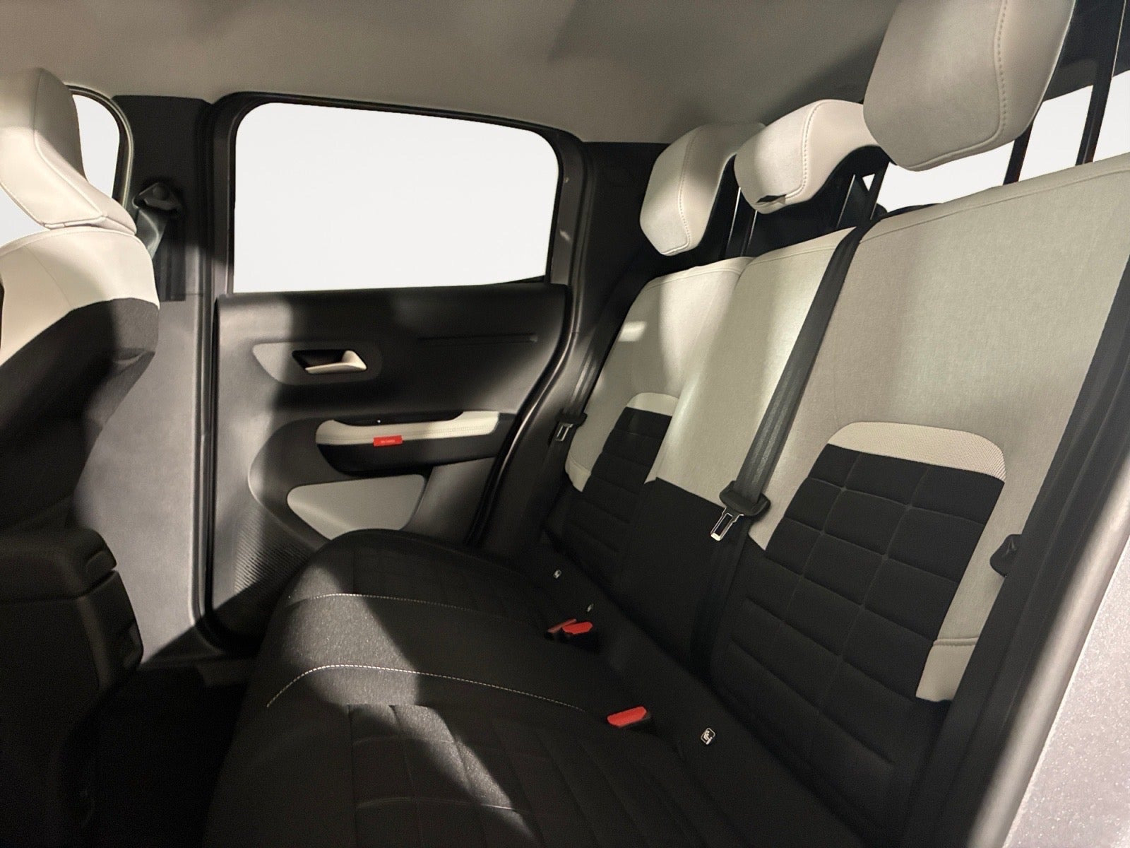 Grå Citroën ë-C3 fra 2026