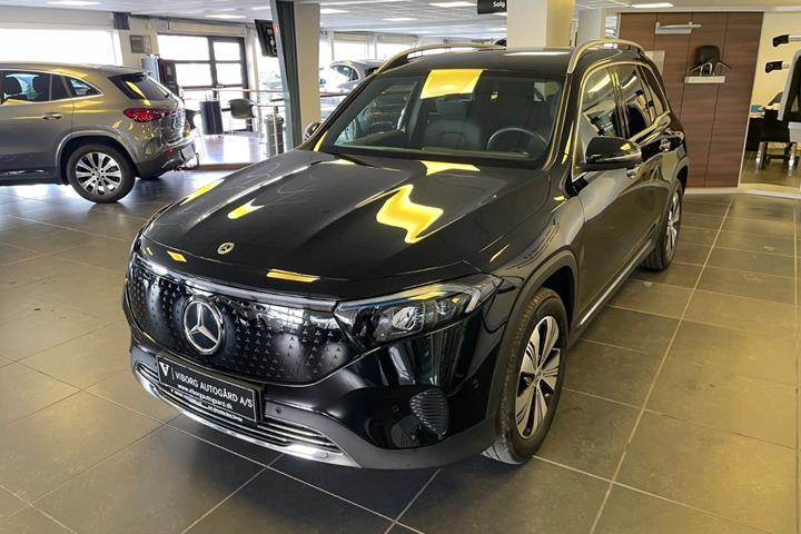 Sort Mercedes EQB250+ fra 2025