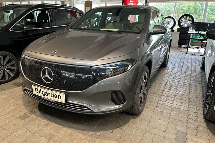Sort Mercedes EQA250+ fra 2024
