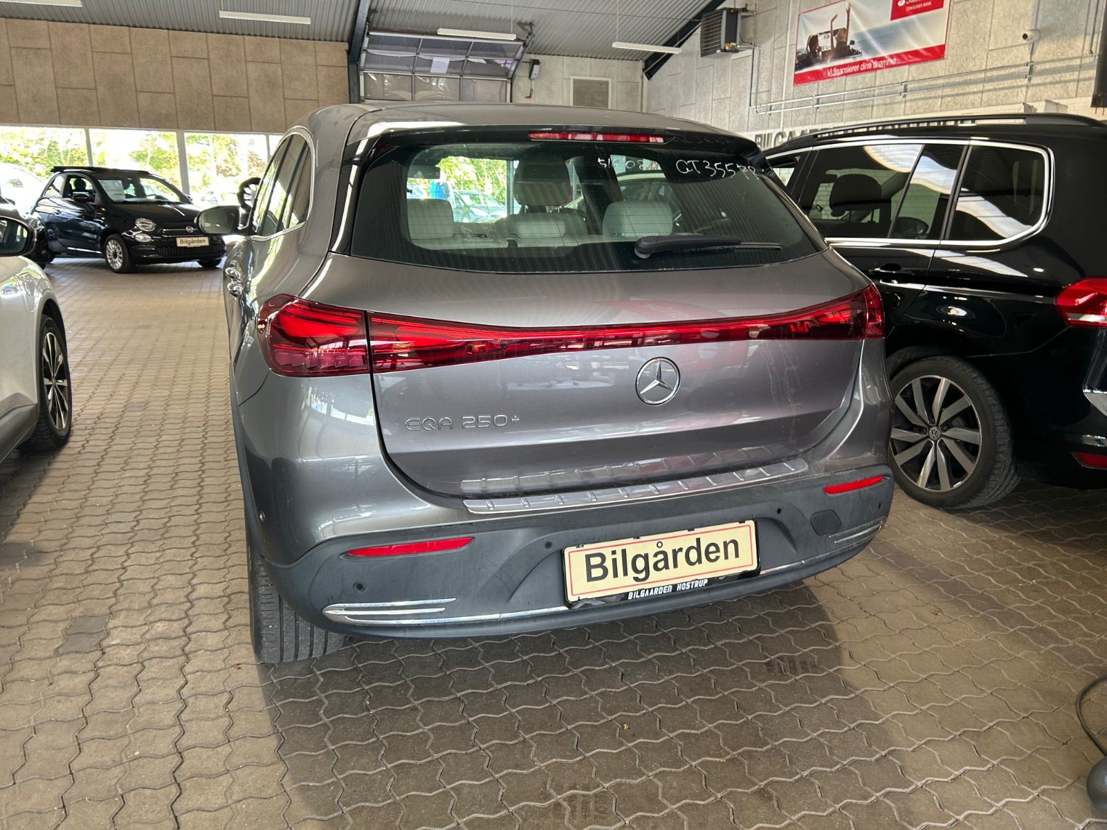 Sort Mercedes EQA250+ fra 2024