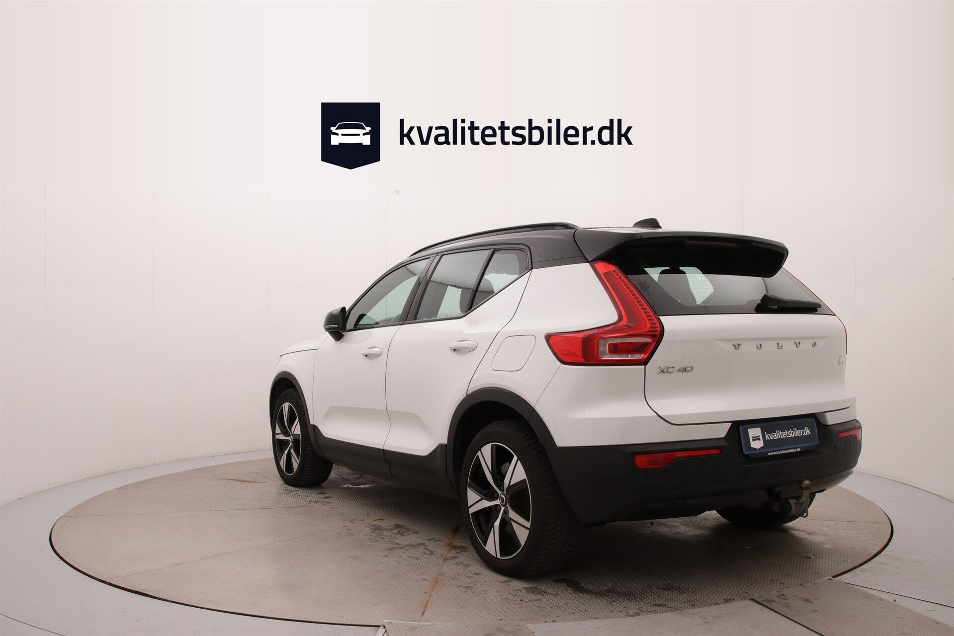 Hvid Volvo XC40 fra 2021