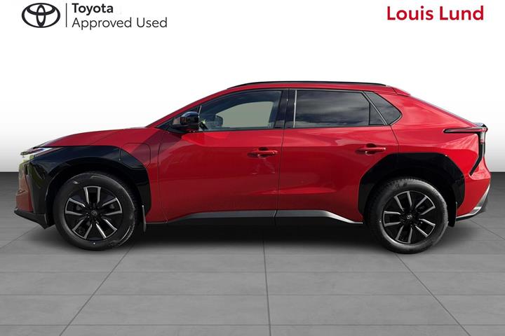 Rød Toyota BZ4X fra 2026