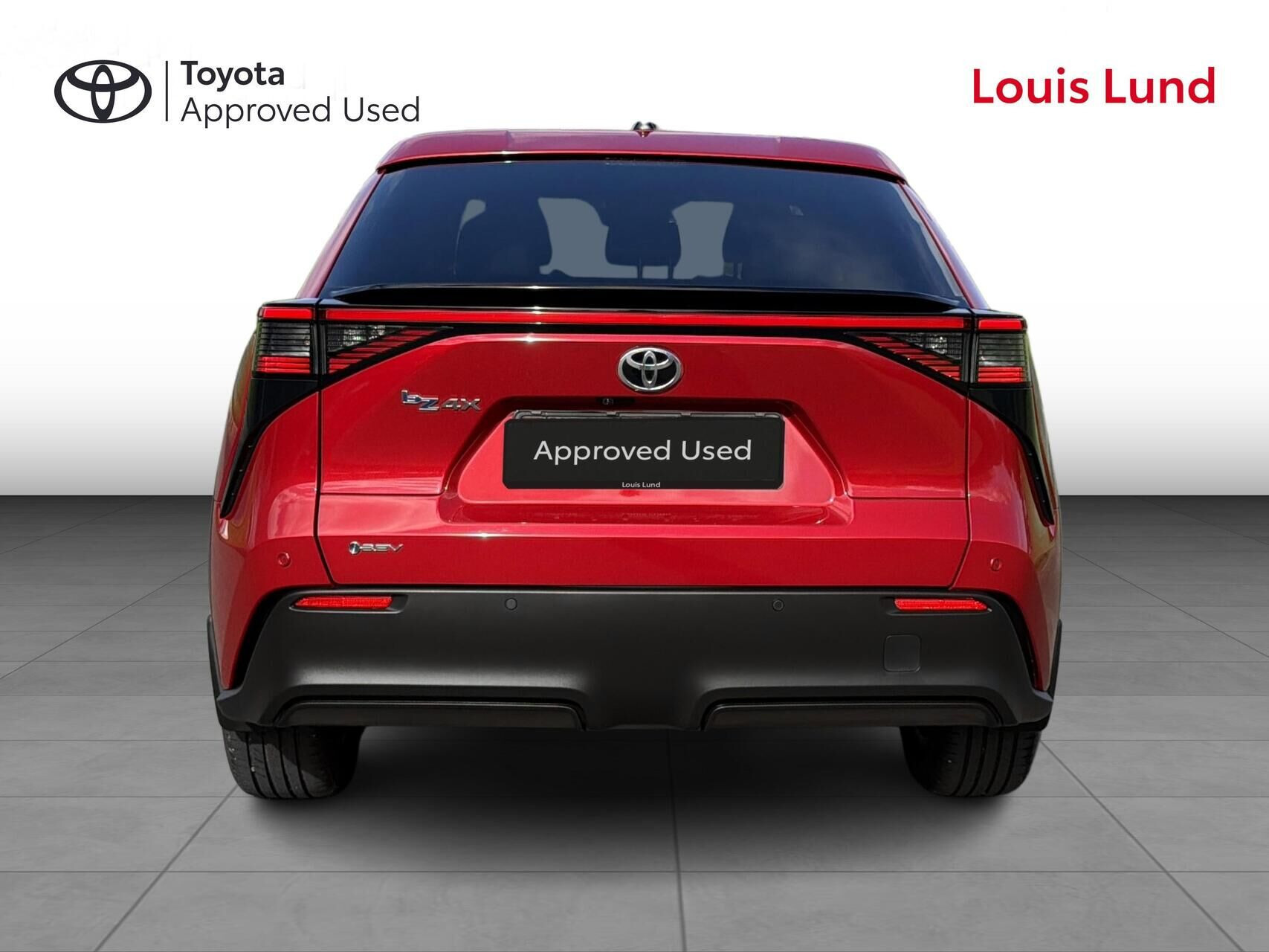 Rød Toyota BZ4X fra 2026