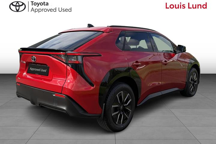 Rød Toyota BZ4X fra 2026