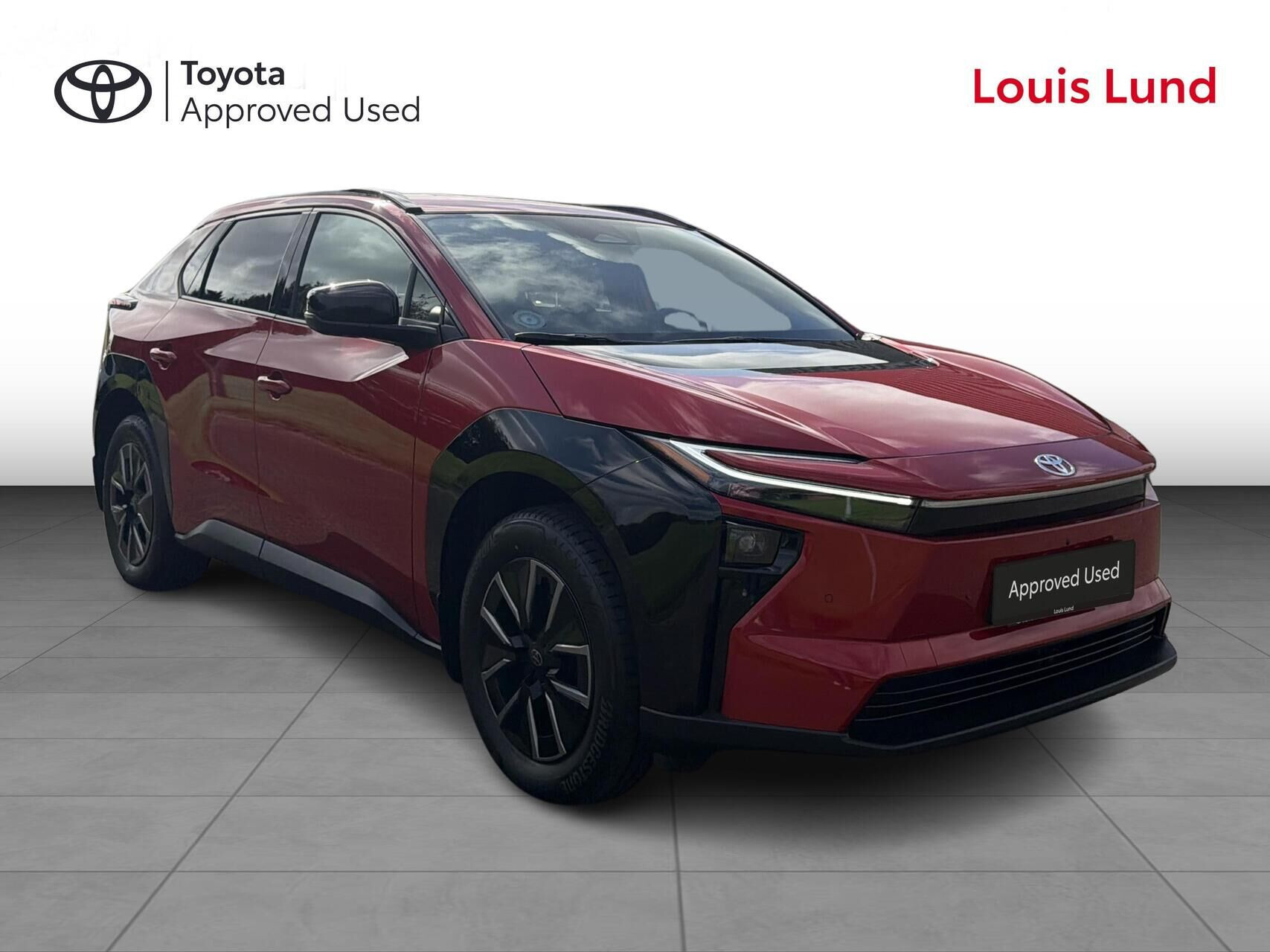 Rød Toyota BZ4X fra 2026