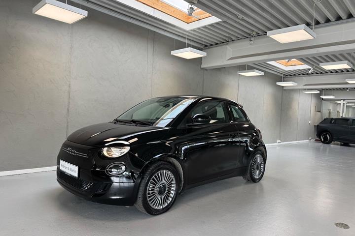 Sort Fiat 500e fra 2023