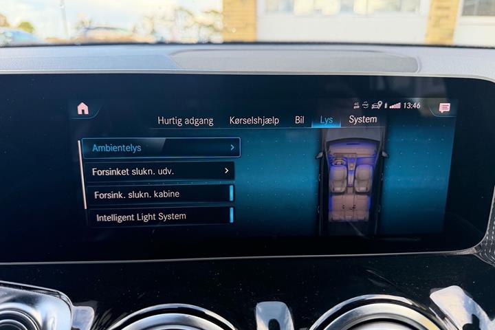 Sølv Mercedes GLB220 d fra 2020