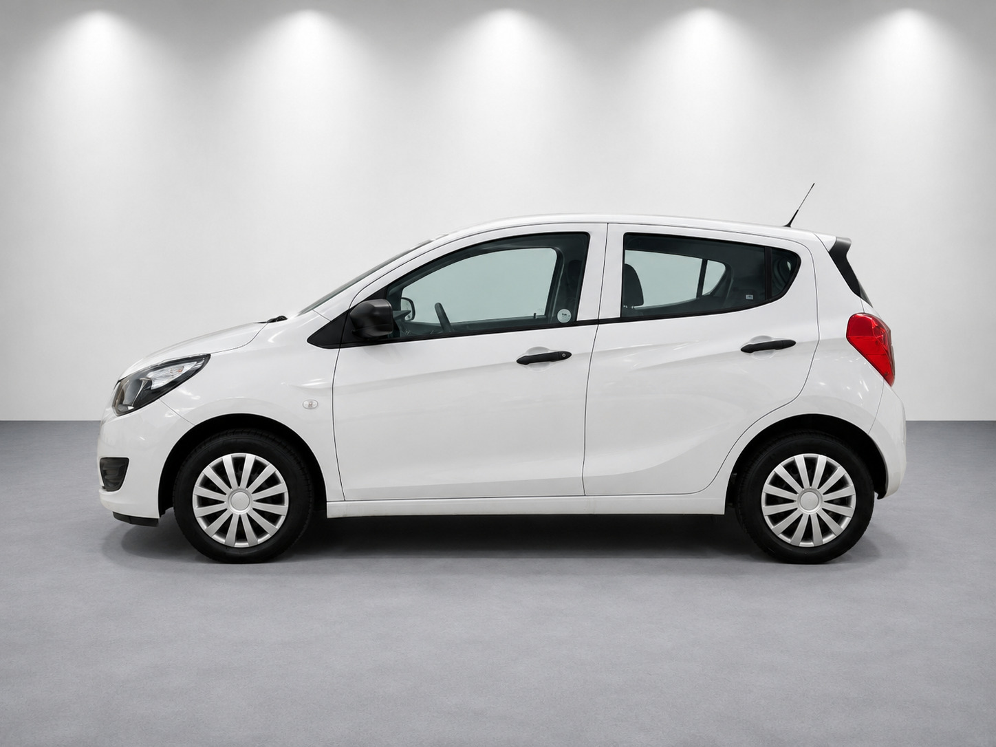Hvid Opel Karl fra 2017