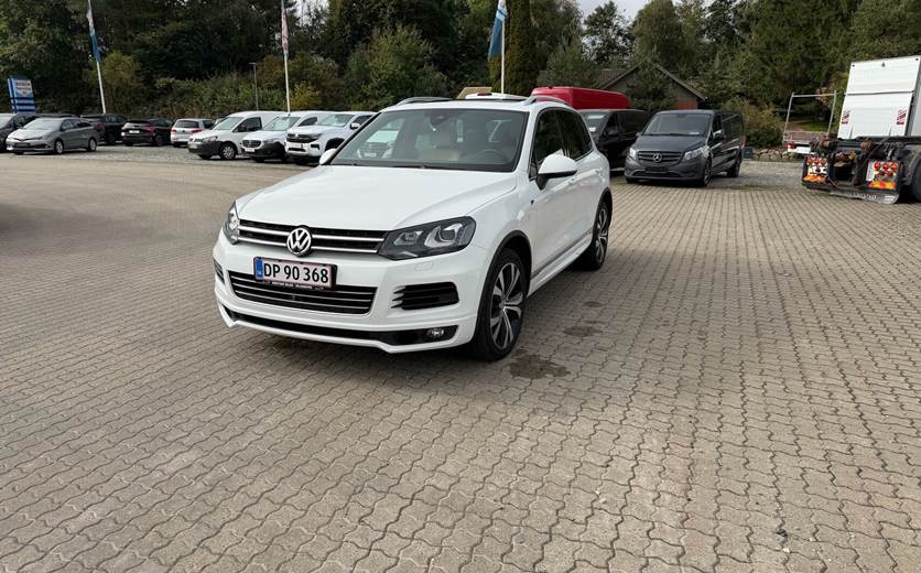 VW Touareg 4,2 V8 TDI 4x4 340HK 5d 8g Aut.