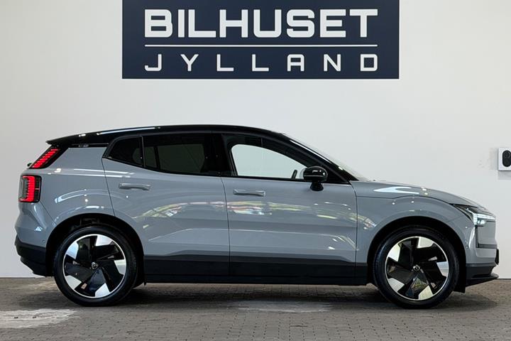 Grå Volvo EX30 fra 2024