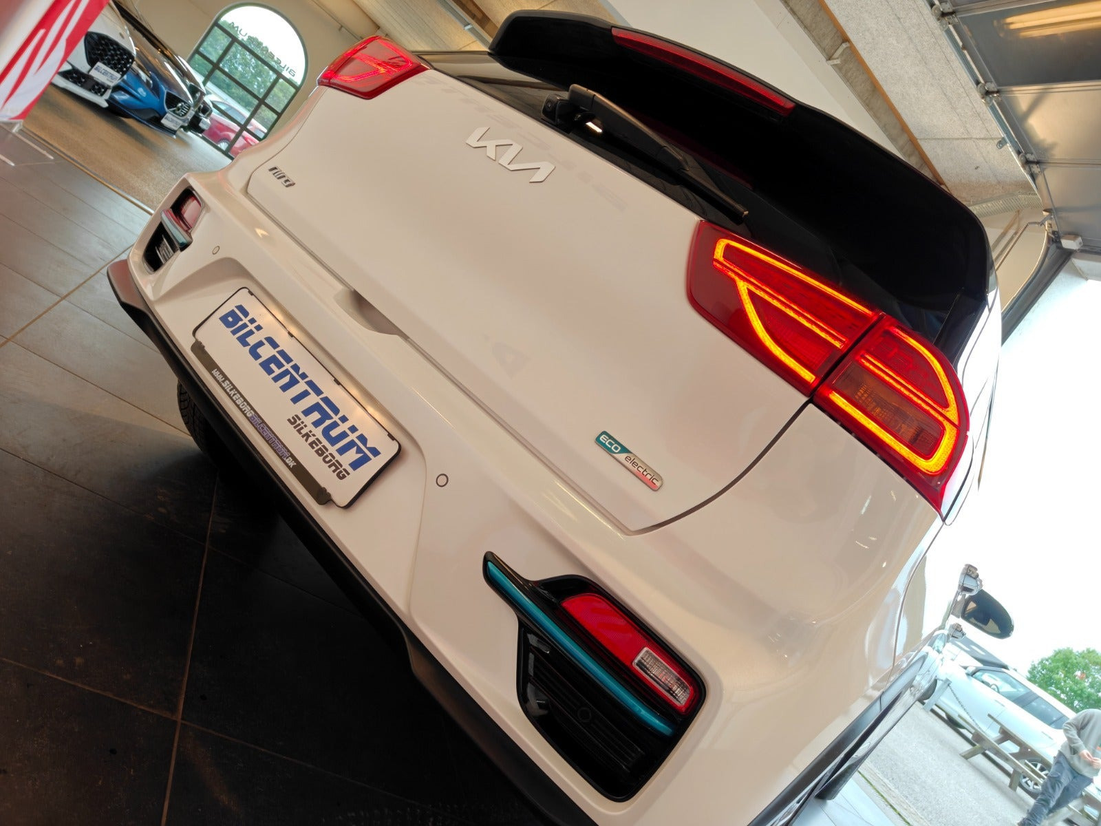 Hvid Kia e-Niro fra 2022