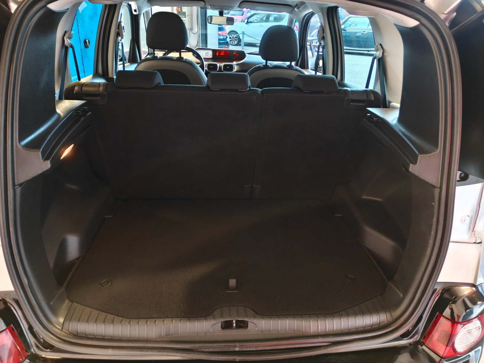 Sølv Citroën C3 Picasso fra 2013