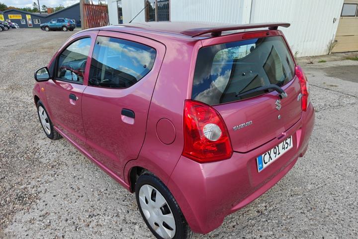undefined Suzuki Alto fra 2011