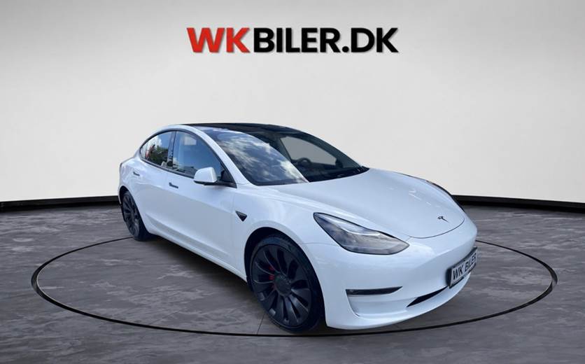 Tesla Model 3 Performance AWD