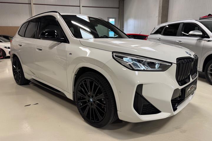 undefined BMW iX1 fra 2023