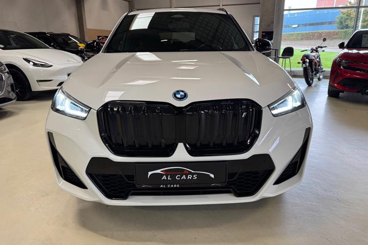undefined BMW iX1 fra 2023