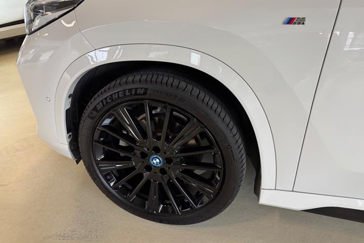 undefined BMW iX1 fra 2023