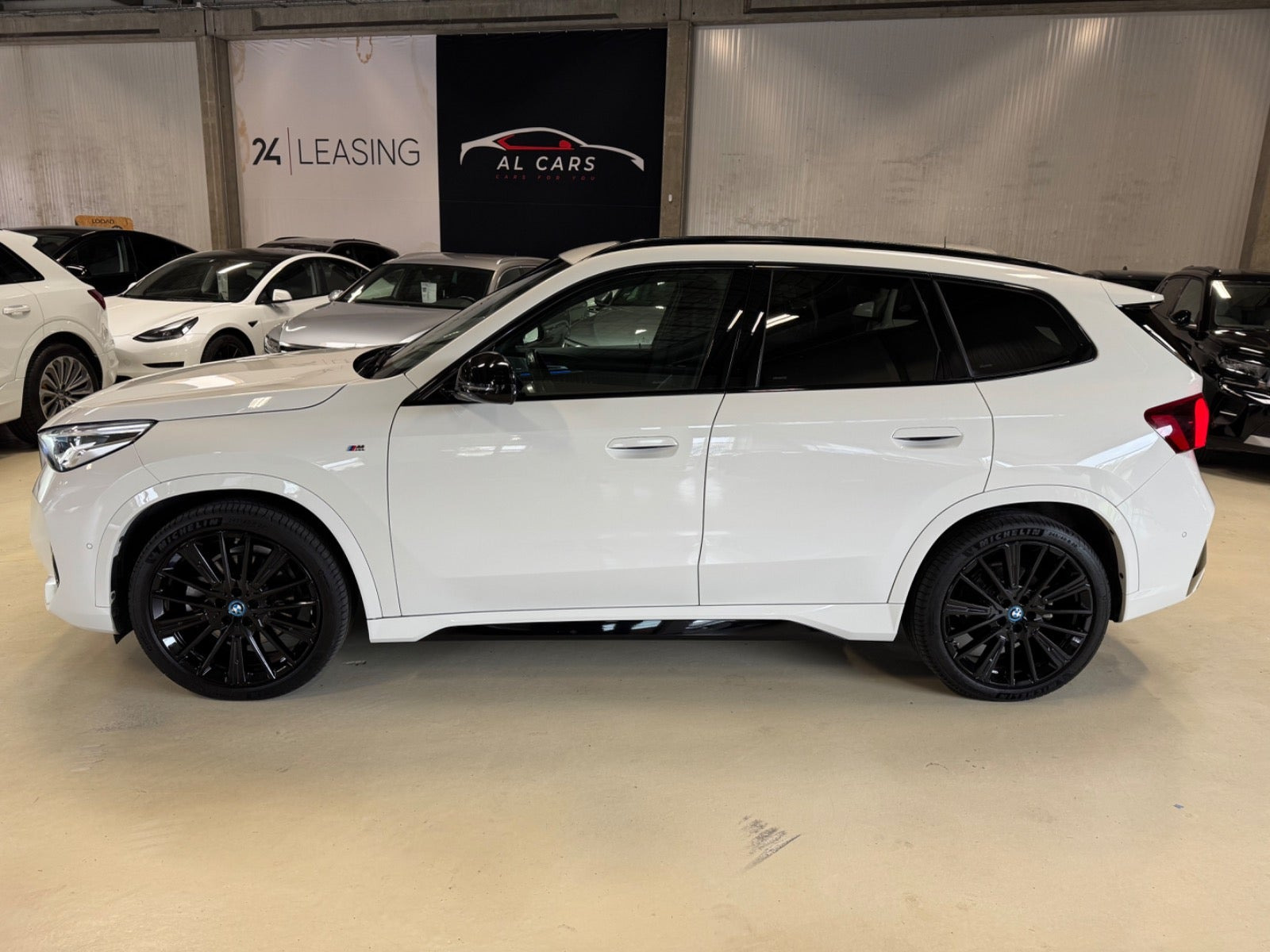 undefined BMW iX1 fra 2023
